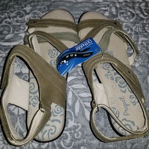 Women sandal
